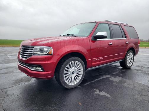 2015 Lincoln Navigator Base