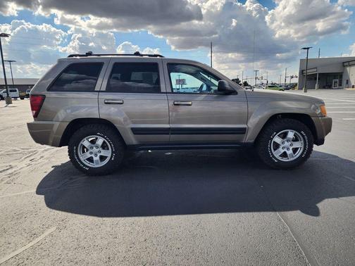2006 Jeep Grand Cherokee Laredo