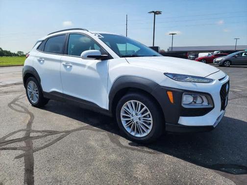 2021 Hyundai KONA SEL Plus