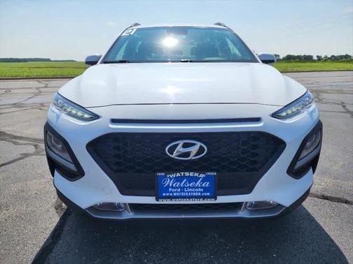 2021 Hyundai KONA SEL Plus