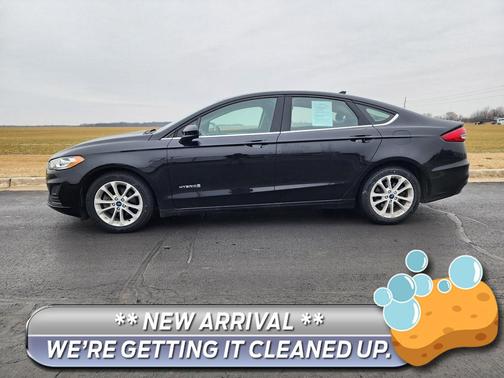 2019 Ford Fusion Hybrid SE