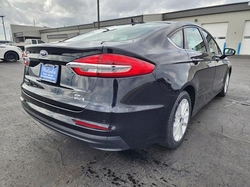 2019 Ford Fusion Hybrid SE