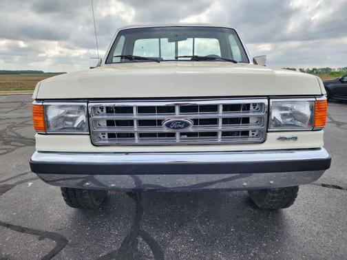 1987 Ford F-150 Base