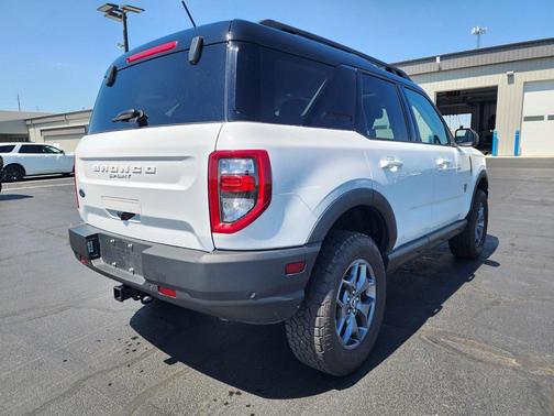 Oxford White 2021 Ford Bronco Sport Badlands