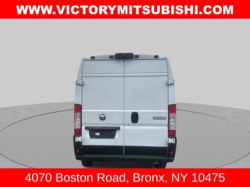 Bright White Clearcoat 2025 RAM ProMaster 2500 Tradesman