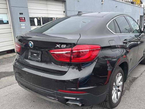 Jet Black 2019 BMW X6 xDrive35i Sports Activity Coupe