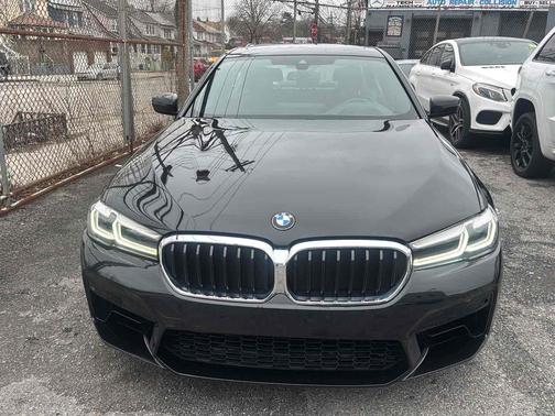 Black Sapphire Metallic 2021 BMW 540 540i xDrive Sedan
