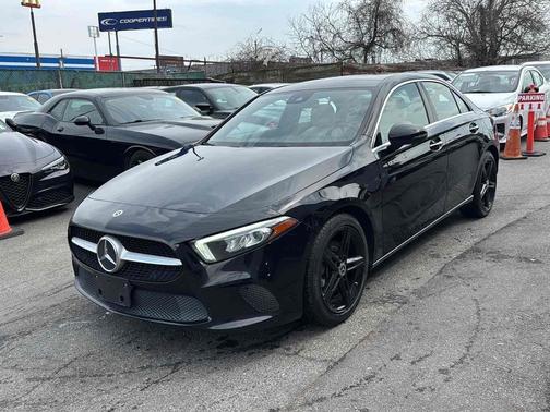 Cosmos Black Metallic 2022 Mercedes-Benz A-Class A 220 4MATIC Sedan