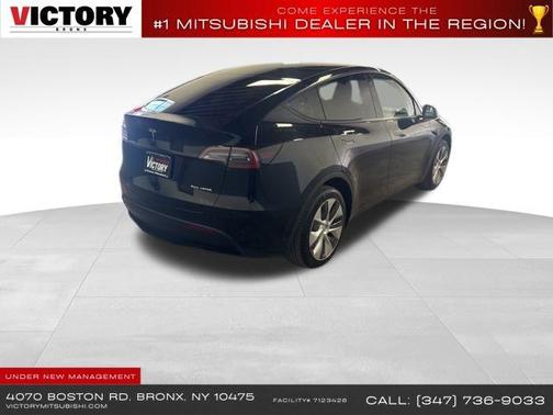 2022 Tesla Model Y Long Range Dual Motor All-Wheel Drive
