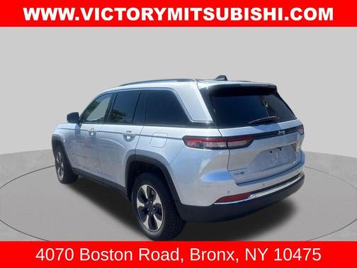 Silver Zynith 2023 Jeep Grand Cherokee 4xe Base