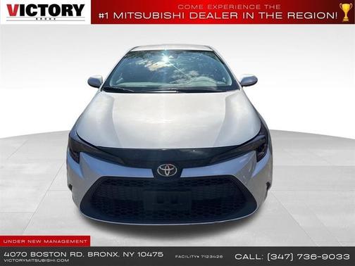 Classic Silver Metallic 2021 Toyota Corolla LE