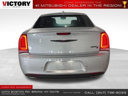2021 Chrysler 300 S