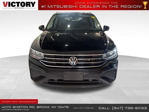 Deep Black Pearl 2022 Volkswagen Tiguan 2.0T SE 4MOTION