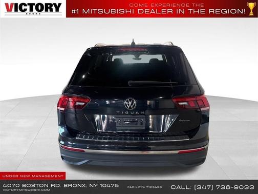 Deep Black Pearl 2022 Volkswagen Tiguan 2.0T SE 4MOTION