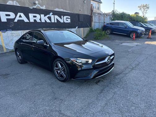Night Black 2022 Mercedes-Benz CLA 250 4MATIC