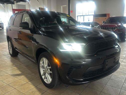 DB Black Clearcoat 2024 Dodge Durango GT Plus