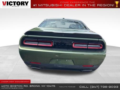 2022 Dodge Challenger SXT