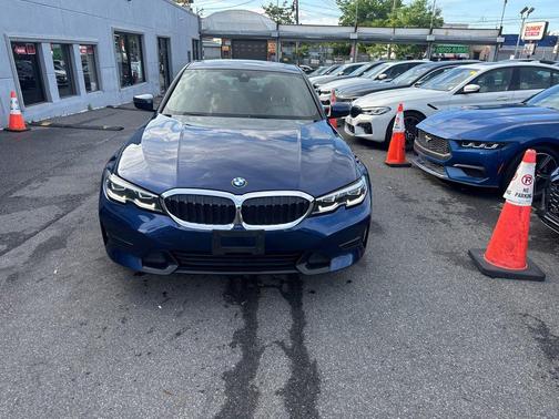 Mediterranean Blue Metallic 2019 BMW 330 330i Sedan
