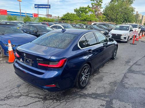 Mediterranean Blue Metallic 2019 BMW 330 330i Sedan