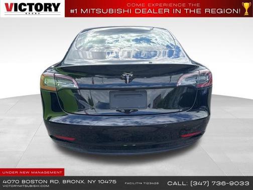 2022 Tesla Model 3 Standard Range