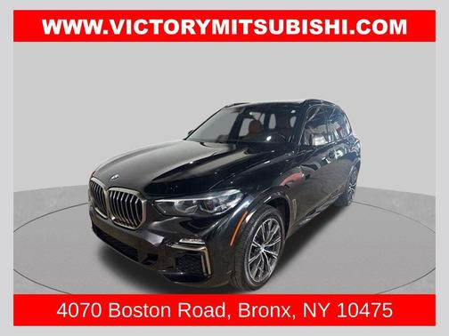 Black Sapphire Metallic 2021 BMW X5 M50i