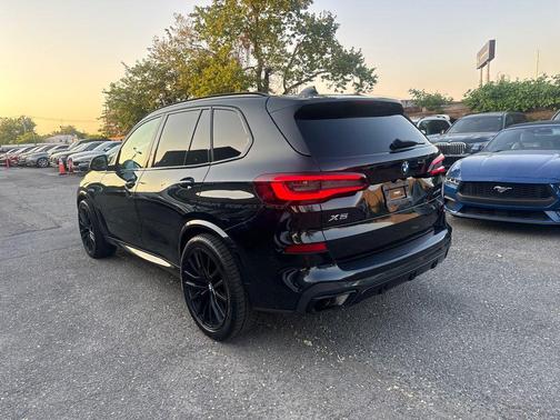 Arctic Grey Metallic 2022 BMW X5 xDrive40i