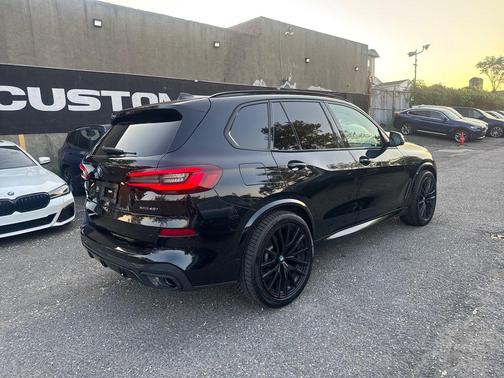 Arctic Grey Metallic 2022 BMW X5 xDrive40i