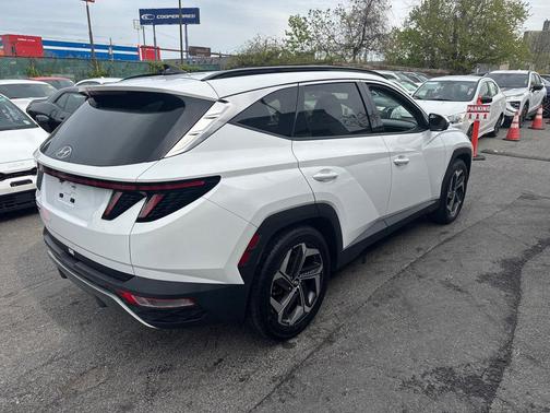 White Pearl 2024 Hyundai TUCSON Limited