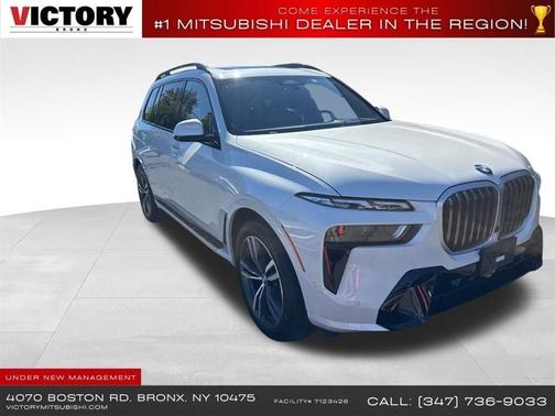 Mineral White Metallic 2024 BMW X7 xDrive40i