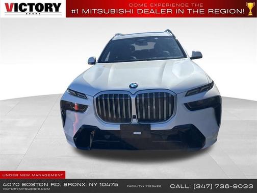 Mineral White Metallic 2024 BMW X7 xDrive40i