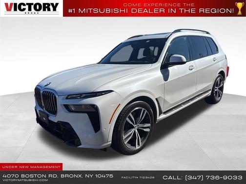 Mineral White Metallic 2024 BMW X7 xDrive40i