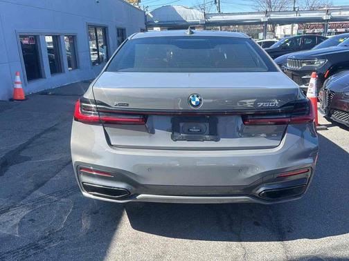 Arctic Gray Metallic 2020 BMW 750 750i xDrive Sedan