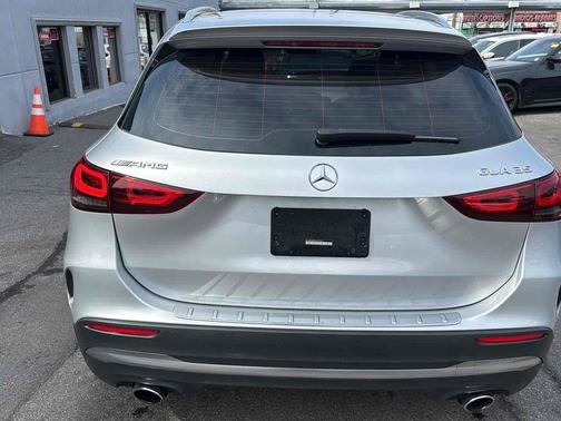 MANUFAKTUR Mountain Grey 2022 Mercedes-Benz AMG GLA 35 AMG GLA 35 4MATIC SUV