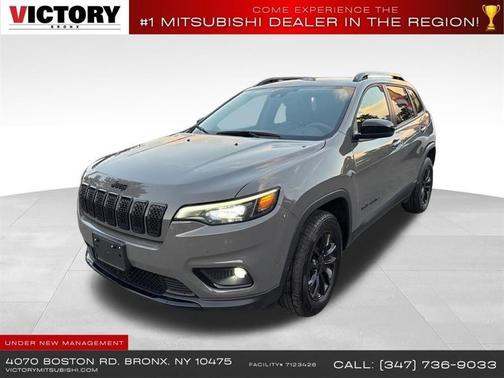 Sting-Gray Clearcoat 2023 Jeep Cherokee Altitude