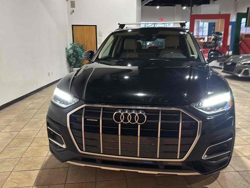 Brilliant Black 2021 Audi Q5 Premium 45 TFSI quattro