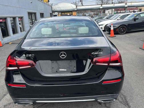 Night Black 2022 Mercedes-Benz A-Class 4MATIC