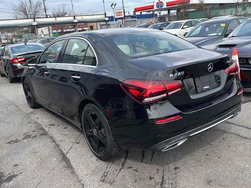 Night Black 2022 Mercedes-Benz A-Class 4MATIC