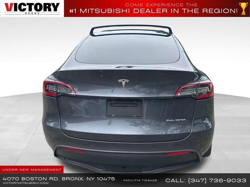 2022 Tesla Model Y Long Range Dual Motor All-Wheel Drive