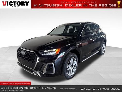 Mythos Black Metallic 2023 Audi Q5 45 S line Premium