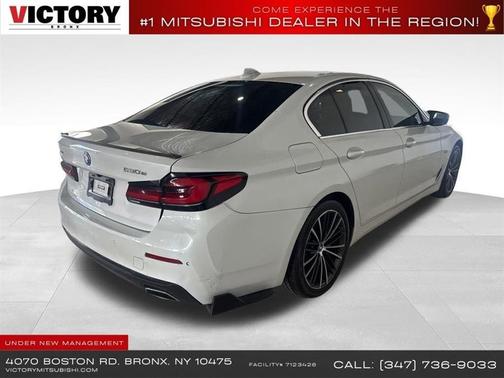 Alpine White 2022 BMW 530e 530e xDrive Plug-In Hybrid