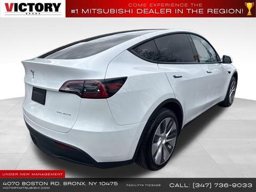 2022 Tesla Model Y Long Range Dual Motor All-Wheel Drive