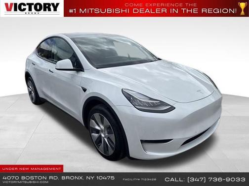 2022 Tesla Model Y Long Range Dual Motor All-Wheel Drive