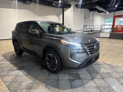 Gun Metallic 2024 Nissan Rogue SV