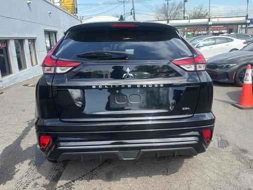 Labrador Black Pearl 2023 Mitsubishi Eclipse Cross SEL S-AWC