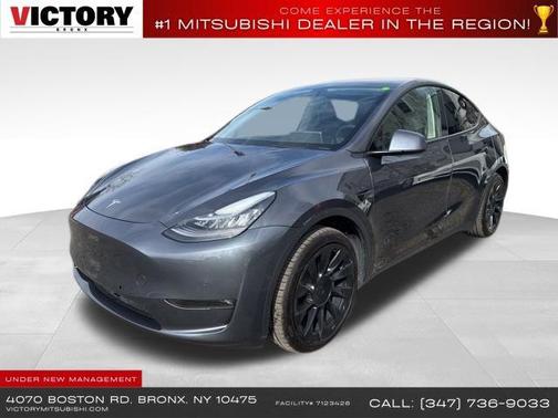 2022 Tesla Model Y Long Range Dual Motor All-Wheel Drive