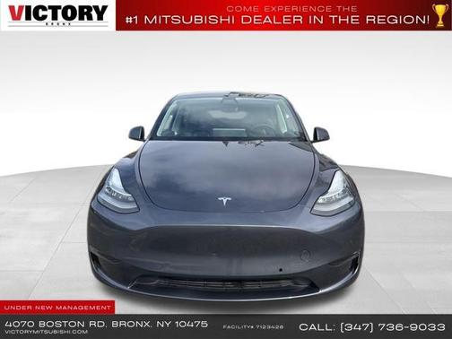 2022 Tesla Model Y Long Range Dual Motor All-Wheel Drive