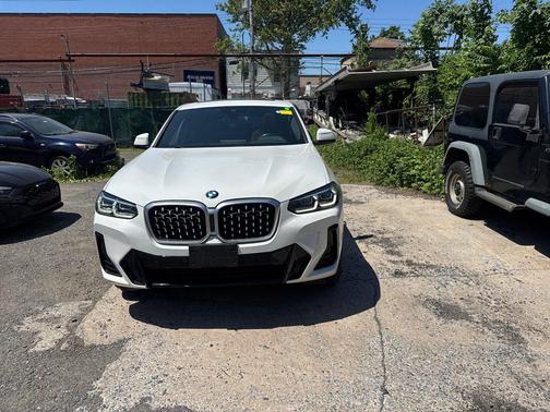 Alpine White 2022 BMW X4 xDrive30i