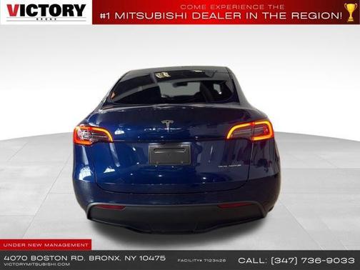 2022 Tesla Model Y Long Range Dual Motor All-Wheel Drive