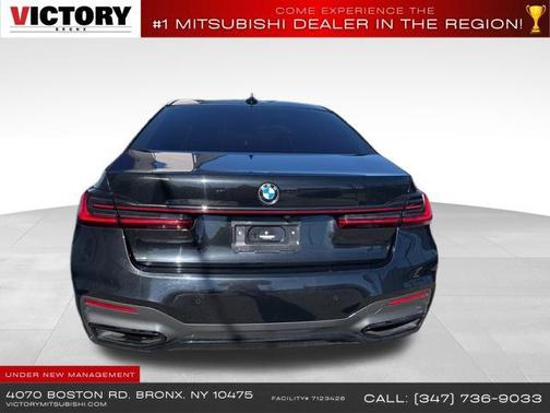 2022 BMW 740 i