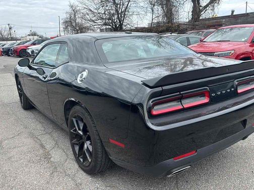 Pitch Black Clearcoat 2023 Dodge Challenger GT